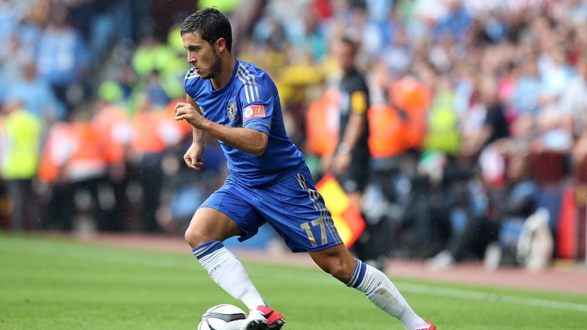 “马科斯·莫奇的领导力与冷静判断，帮助阿根廷美洲狮队保持高水平竞技状态”